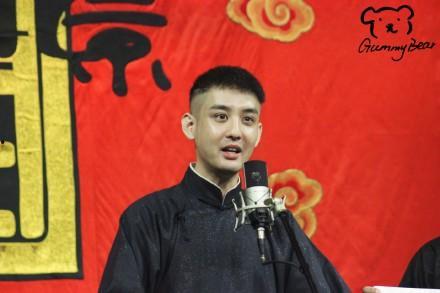 何云伟最新爆料,揭秘娱乐圈惊人内幕！